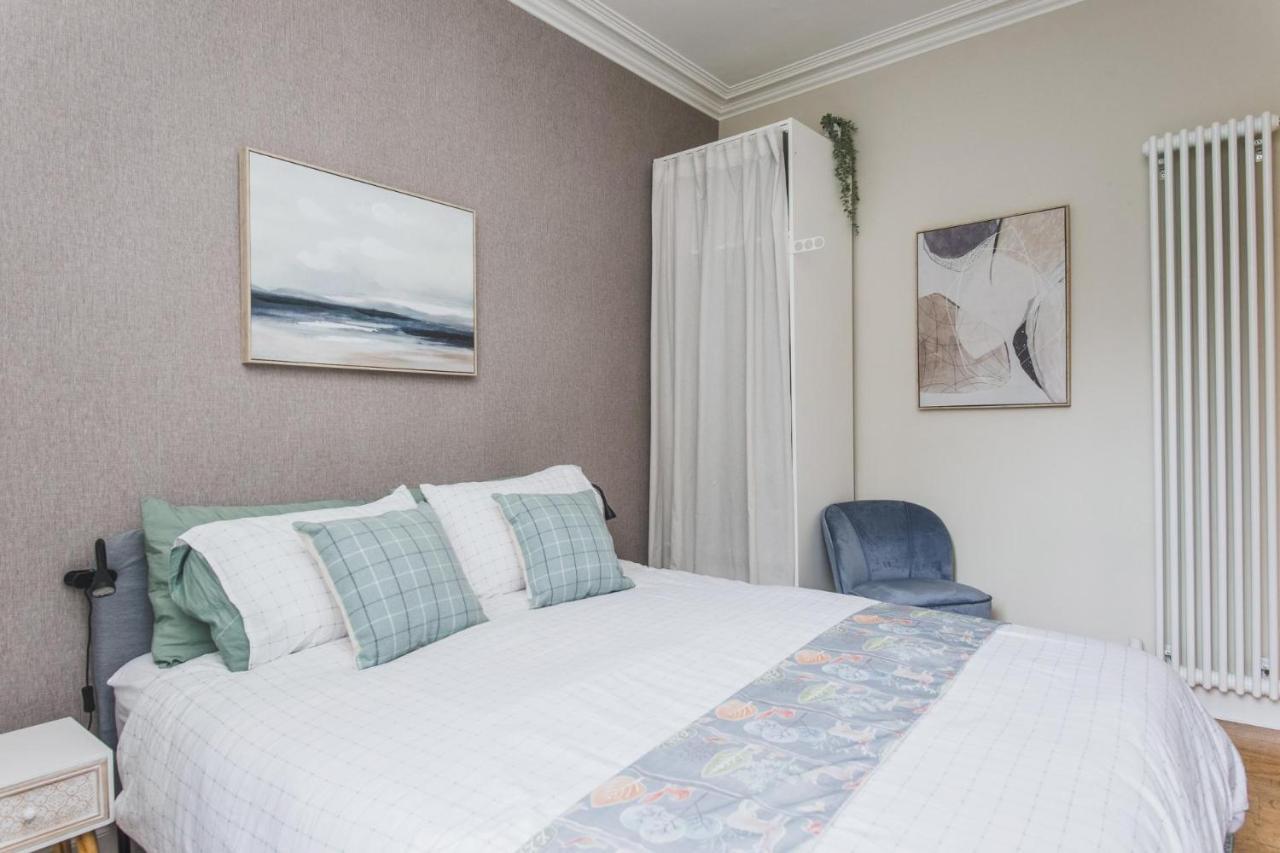 New Sleek 1Bd Edinburgh City Centre Stay ภายนอก รูปภาพ