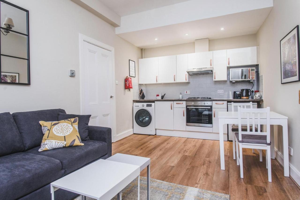 New Sleek 1Bd Edinburgh City Centre Stay ภายนอก รูปภาพ